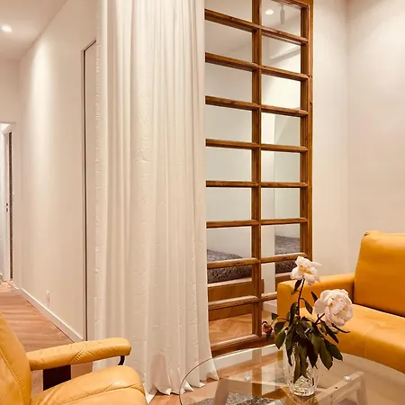 An Attractive Flat Near By St Germain, Jardin Du Luxembourg Apartment